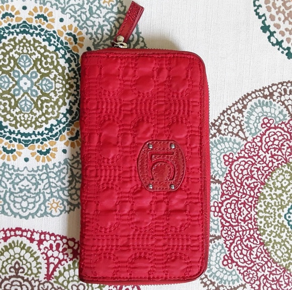 Red wallet - Picture 1 of 3